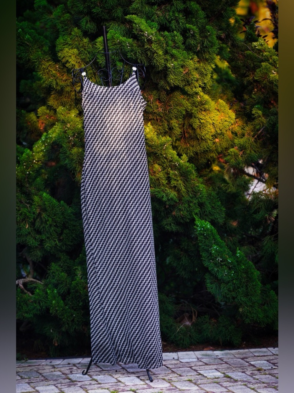 Vintage Black & Silver Formal Maxi Prom Dress